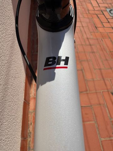 Used BH Custom Shimano Ultegra 2019 Road & Gravel, White — image 11 of 15