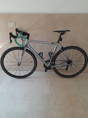 Used Ridley Helium SLA Ultegra 2018 2018 Road & Gravel, Light Gray — image 2 of 4