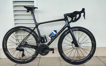 Used Giant TCR Advanced SL Disc 0 2024 Frameset 2024 Road & Gravel, Black — image 10 of 15