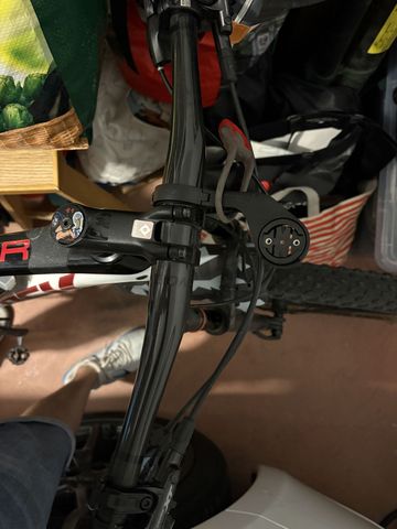 Used Trek Procaliber 9.8 2021 2021 Mountainbike, Red, 29 — image 11 of 16