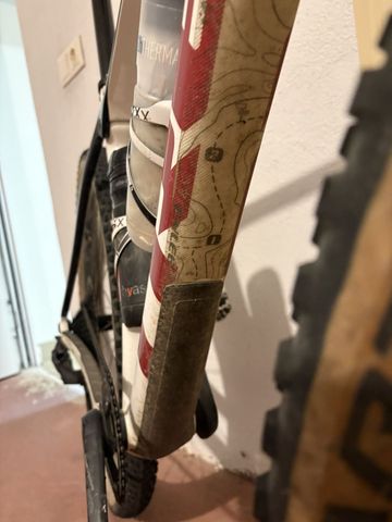 Used Trek Procaliber 9.8 2021 2021 Mountainbike, Red, 29 — image 8 of 10