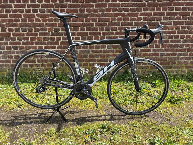 Used BH G6 Pro Ultegra 2016 2016 Road & Gravel — image 1 of 17