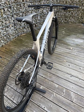 Used Ghost Lector SF 2022 2022 Mountainbike, White, 29 — image 8 of 13