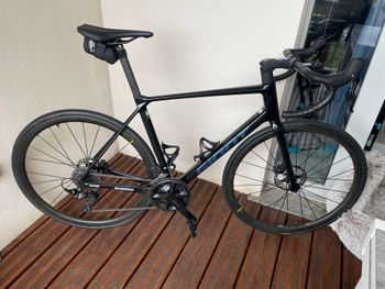 Giant, TCR Advanced 2 2025