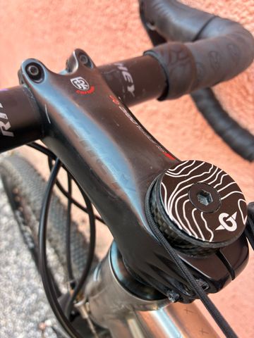 Gebrauchtes Genesis Croix de fer Shimano GRX 2020 Road & Gravel, Hellgrau — Bild 24 von 31