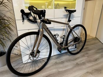 Used Lapierre e-Sensium 3.2 2022 2022 Road & Gravel — image 2 of 11