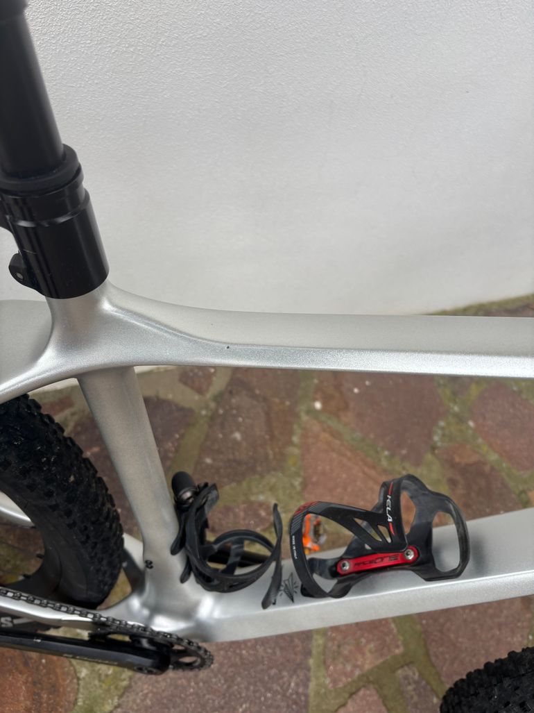 Used Lee Cougan Rampage SRAM Force eTap AXS 2022 Mountainbike, Hellgrau — image 7 of 12
