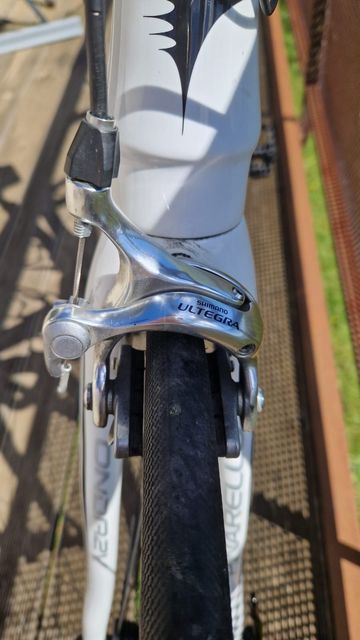 Used Pinarello Custom Shimano Ultegra Di2 2019 Road & Gravel, White — image 6 of 7