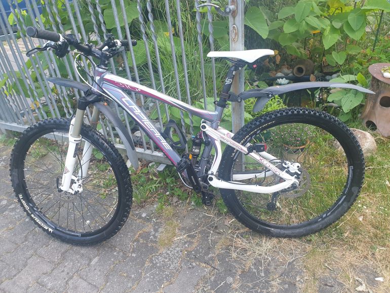 Used Lapierre X-Control LAPIERRE X-Control 310 Lady  2012 Alloy SuperLite 2012 Mountainbike — image 1 of 8