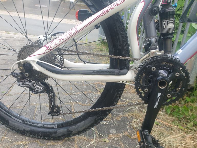 Used Lapierre X-Control LAPIERRE X-Control 310 Lady  2012 Alloy SuperLite 2012 Mountainbike — image 4 of 8