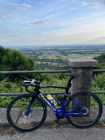 Pinarello, F7 ULTEGRA Di2 2024