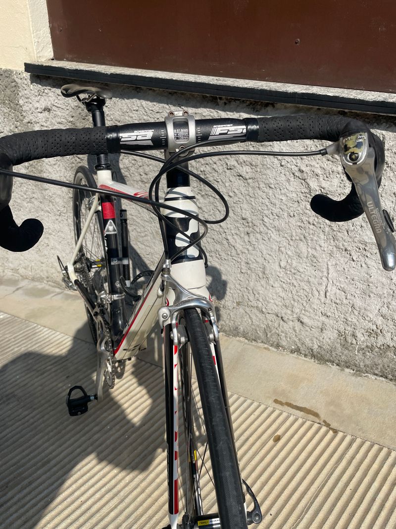 Used CUBE agree C:62 Pro 2016 2016 Road & Gravel, White — image 2 of 7