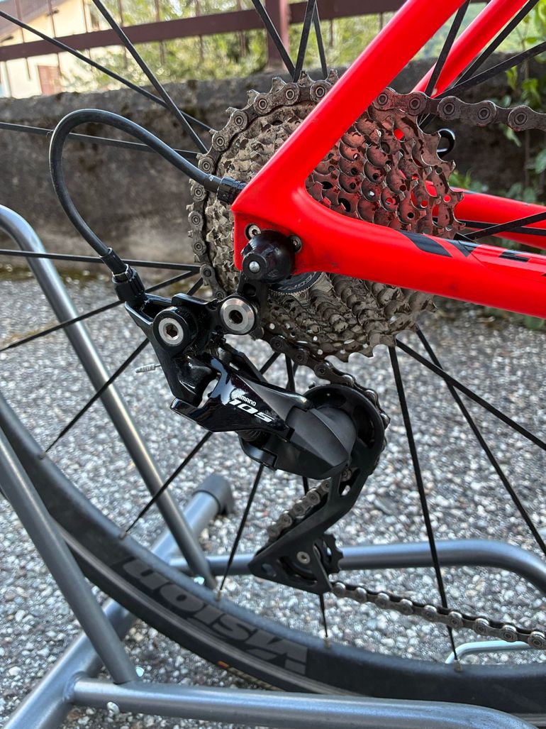 Used Giant TCR Advanced 2 2018 2018 Road & Gravel, Rot — image 4 of 14
