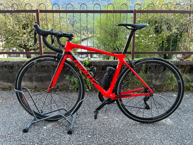 Used Giant TCR Advanced 2 2018 2018 Road & Gravel, Rot — image 2 of 14