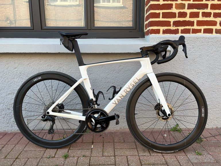 Used Van rysel Rcr Shimano 105 Di2 2025 Road & Gravel — image 1 of 8
