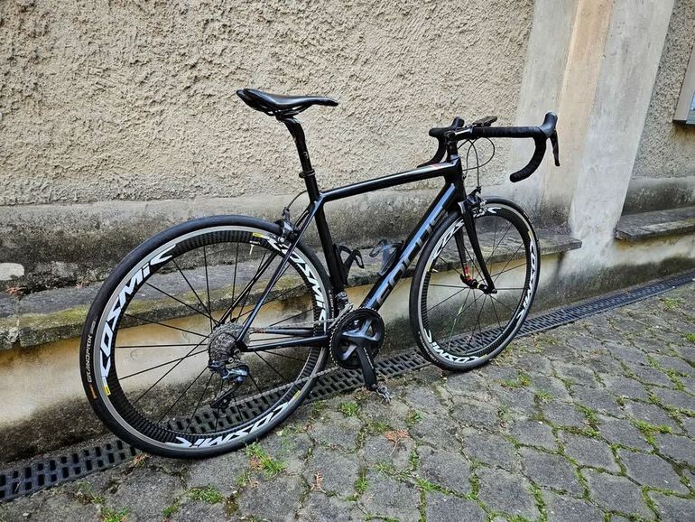 Used Focus IZALCO RACE 9.8 2020 2020 Road & Gravel, Black — image 5 of 5