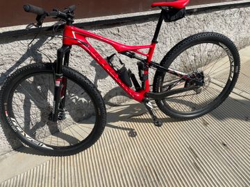Brugt Specialized Epic Marathon Carbon 29 2014 2014 Mountainbike — billede 2 af 8