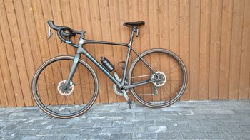 Used Scott Addict SE disc 2021 2021 Road & Gravel, Black — image 2 of 7
