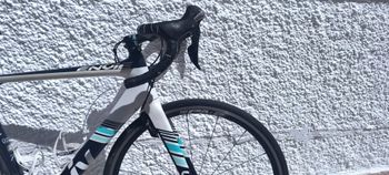 Used Liv Envie Carbono 105 2017 Road & Gravel, White — image 6 of 9