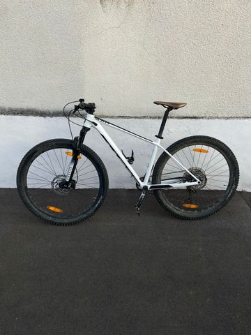 Used Scott Scale 965 2022 2022 Mountainbike, White, 29 — image 2 of 21