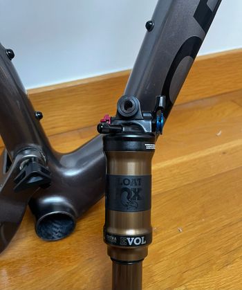 Used Orbea Oiz Frameset 2021 Mountainbike, Black — image 25 of 27