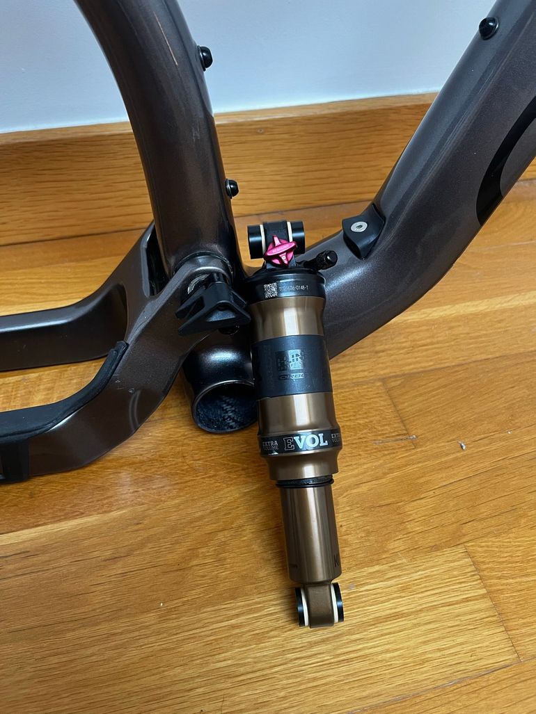 Used Orbea Oiz Frameset 2021 Mountainbike, Black — image 23 of 27