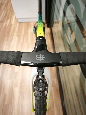 Gebrauchtes Factor Rapha AMANI Edition Shimano Ultegra Di2 2024 Road & Gravel, Weiß — Bild 9 von 15