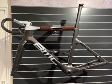 Käytetty BMC Teammachine R 01 MOD 2024 Frameset 2024 Road & Gravel — kuva 2 / 4