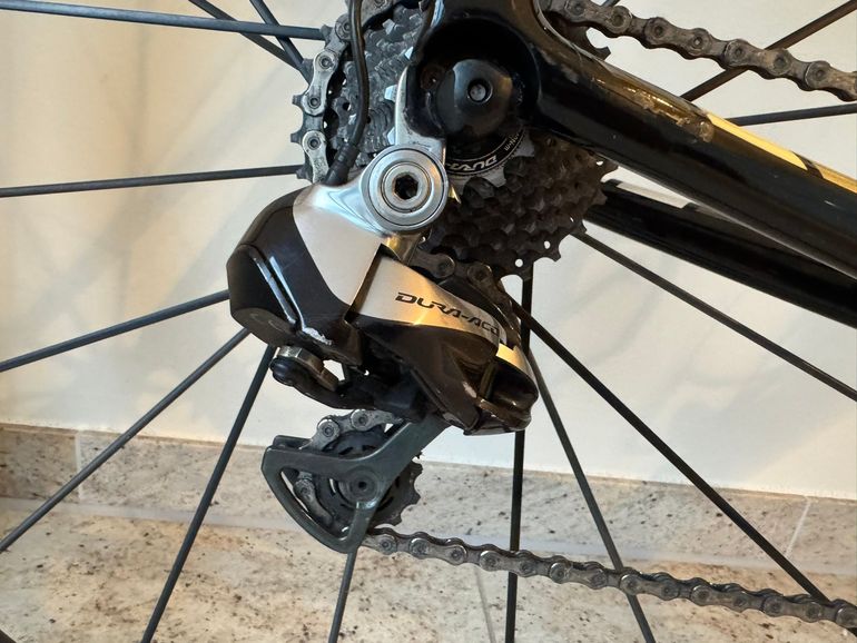 Used Trek Madone 7.9 H1 Double 2014 2014 Road & Gravel, Black — image 3 of 4