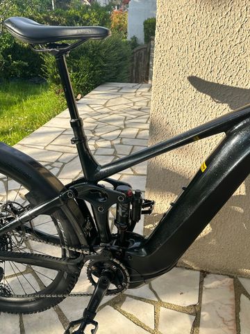 Tweedehands Giant Reign SRAM GX 2022 Mountainbike — afbeelding 3 van 11