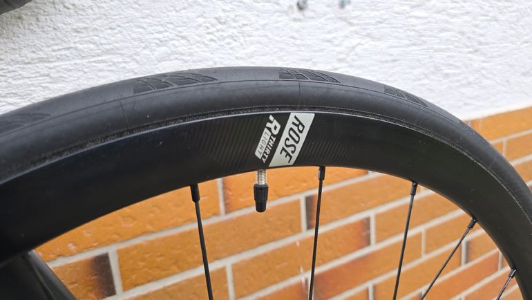 Used Canyon Ultimate Shimano Dura Ace 2017 Road & Gravel — image 11 of 17