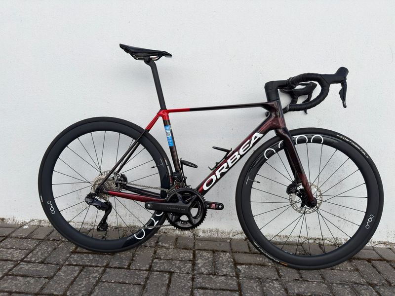 Käytetty Orbea ORCA M20i REPLICA 2025 2025 Road & Gravel