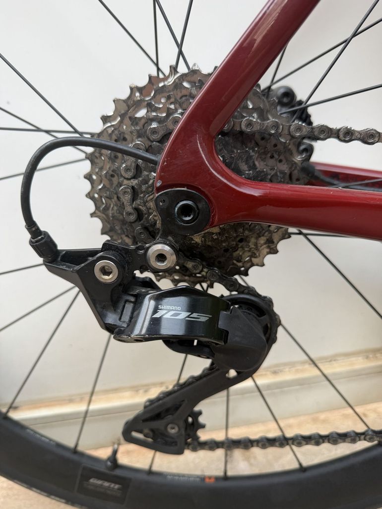 Used Giant Propel Advanced 2 2024 2024 Road & Gravel, Red — image 19 of 27