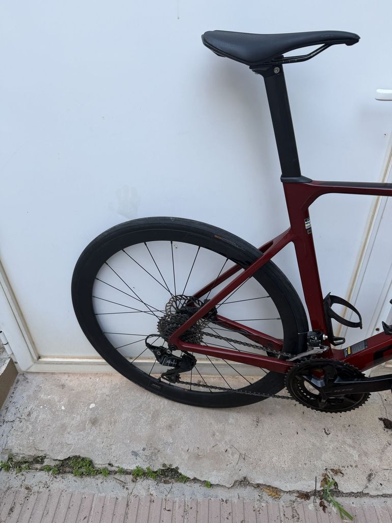 Used Giant Propel Advanced 2 2024 2024 Road & Gravel, Red — image 13 of 27