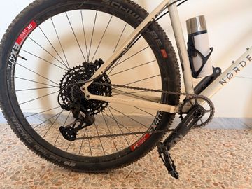 Used Nordest Britango SRAM Apex 2020 Mountainbike, White — image 3 of 5