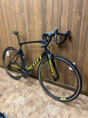 Used Scott Foil 10 2017 2017 Road & Gravel, Black — image 2 of 21
