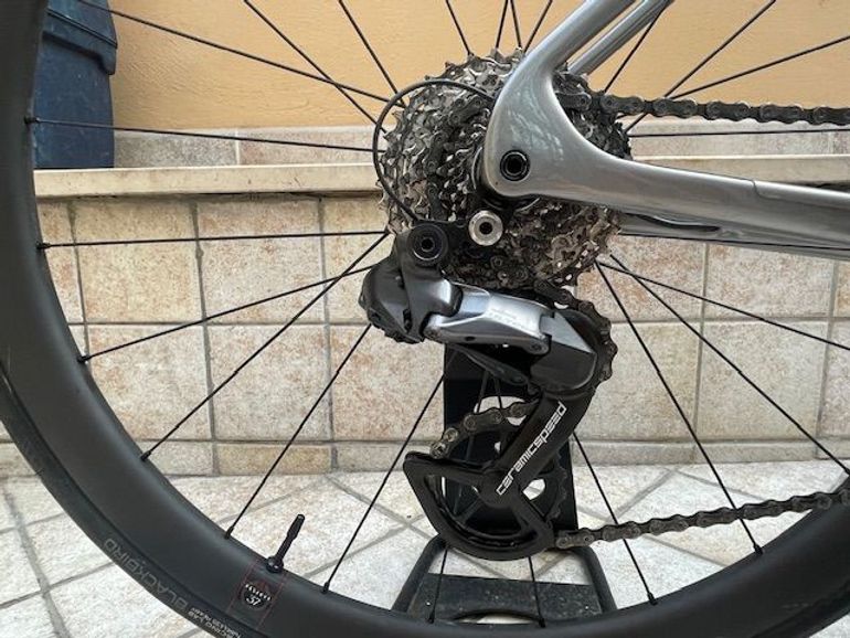 Used Bianchi Specialissima COMP Ultegra Di2 2024 2024 Road & Gravel, Light Gray — image 3 of 3