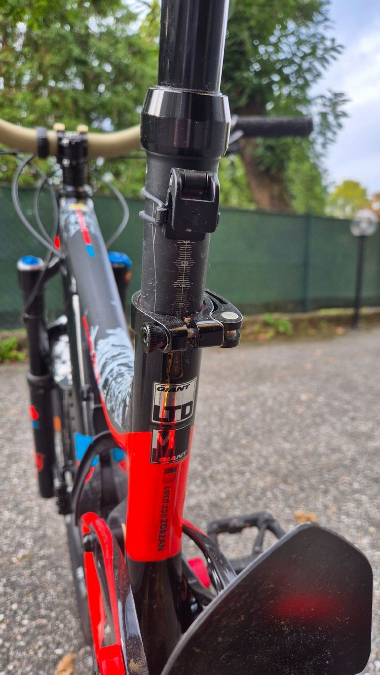 Used Giant Reign Shimano Deore XT 2017 Mountainbike, Schwarz, 27,5 (650B) — image 7 of 21