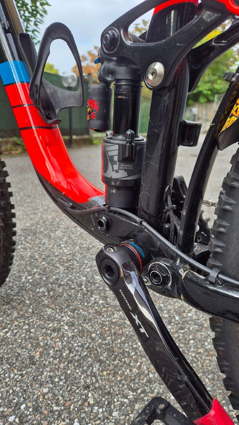 Used Giant Reign Shimano Deore XT 2017 Mountainbike, Schwarz, 27,5 (650B) — image 10 of 21