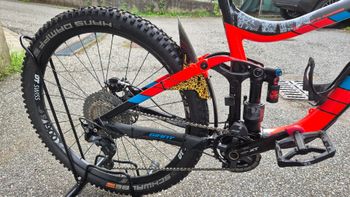 Used Giant Reign Shimano Deore XT 2017 Mountainbike, Schwarz, 27,5 (650B) — image 11 of 21
