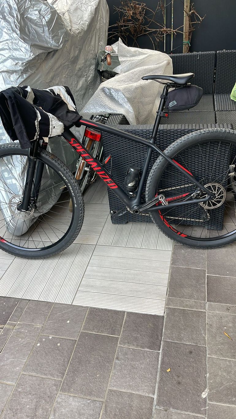 Used Specialized Men's Epic Hardtail Comp 2018 2018 Mountainbike — image 4 of 5