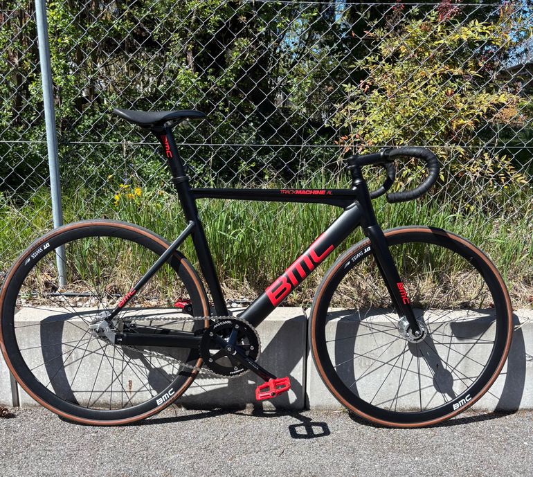 Used BMC Trackmachine AL ONE 2026 2026 Road & Gravel, Negro — image 1 of 4