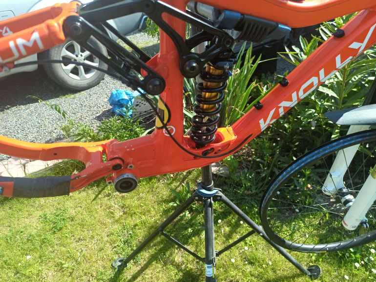 Used Knolly Delirium Dawn Patrol 2019 Frameset 2019 Mountainbike, Orange, 27.5 — image 4 of 10
