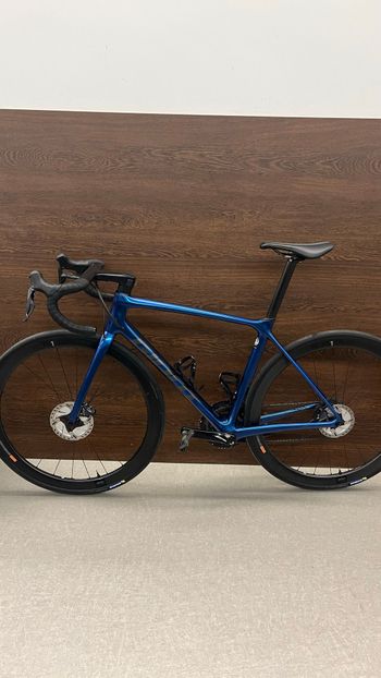 Used Giant TCR Advanced Pro 0 Disc 2021 2021 Road & Gravel — image 2 of 6