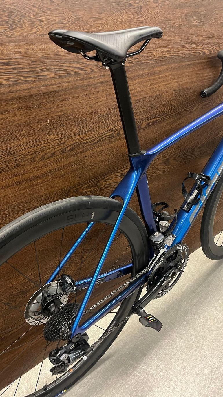 Used Giant TCR Advanced Pro 0 Disc 2021 2021 Road & Gravel — image 6 of 6
