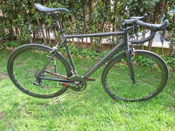 Used Canyon Ultimate CF SLX 9.0 2018 2018 Road & Gravel, Black — image 1 of 10