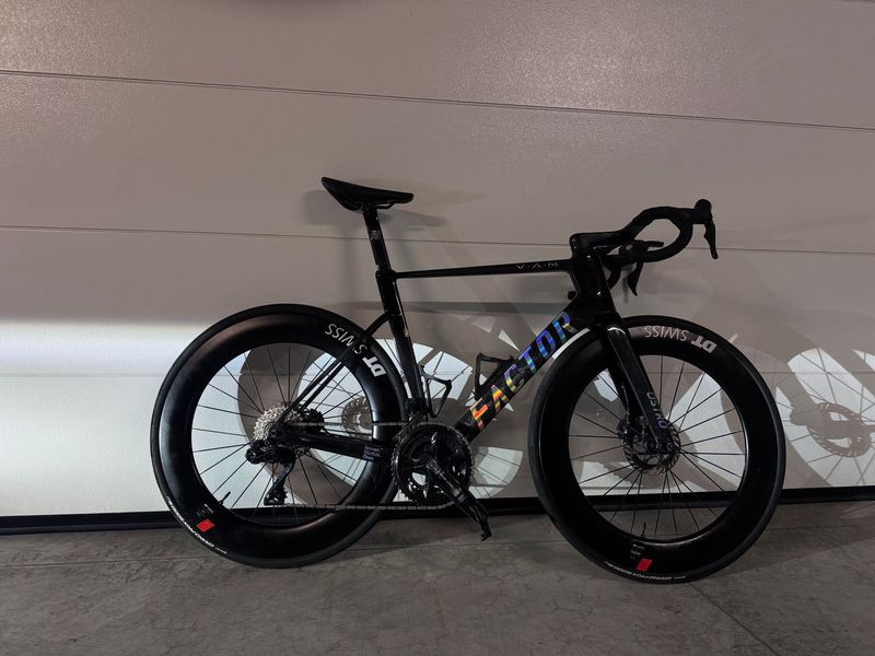 Tweedehands Factor Ostro Shimano Dura Ace Di2 2025 Road & Gravel