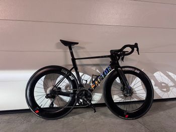 Used Factor Ostro Shimano Dura Ace Di2 2025 Road & Gravel, Black — image 5 of 6