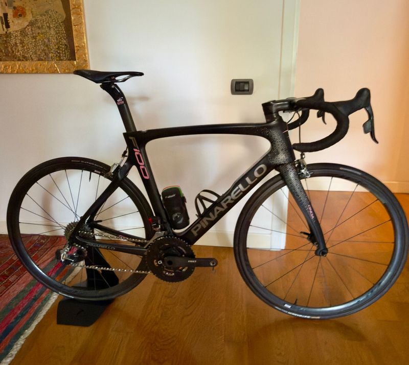 Gebrauchtes Pinarello Dogma SRAM Red eTap 2017 Road & Gravel, Schwarz — Bild 1 von 3