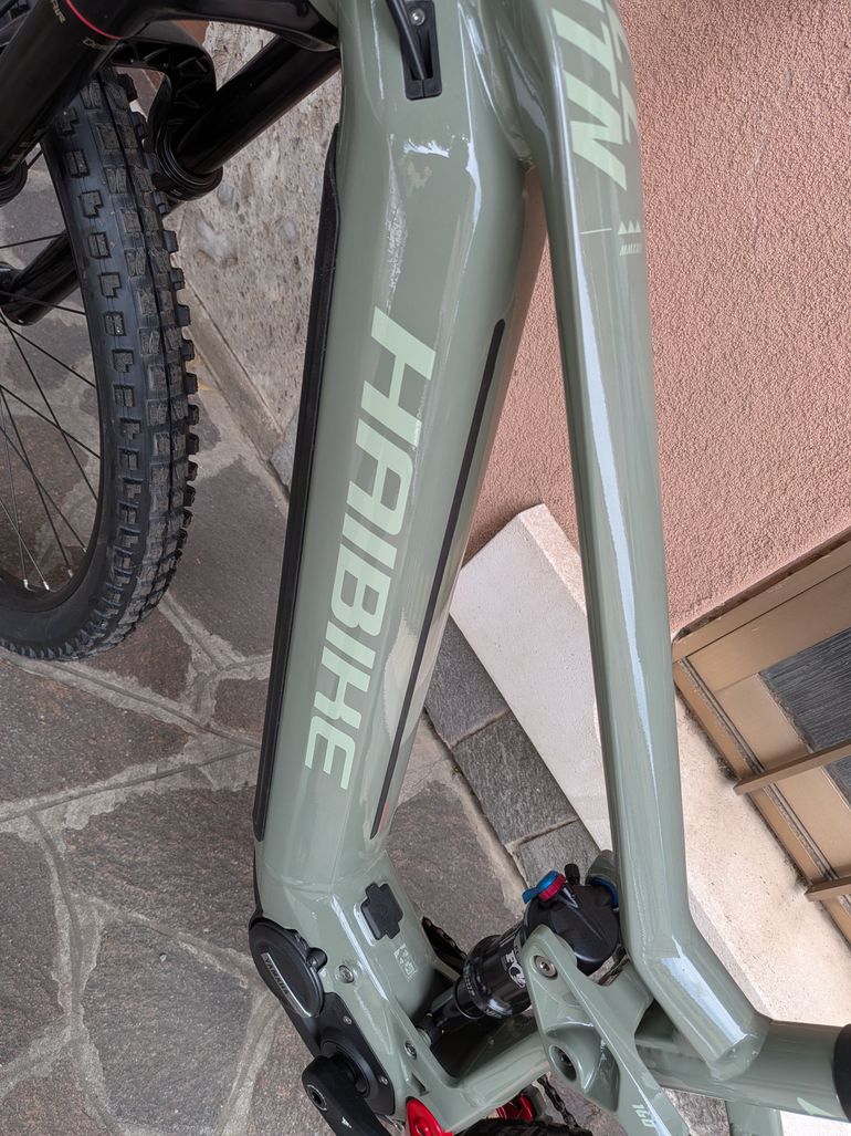 Gebrauchtes Haibike AllMtn 4 2022 2022 Mountainbike, Hellgrau, 29 — Bild 3 von 17